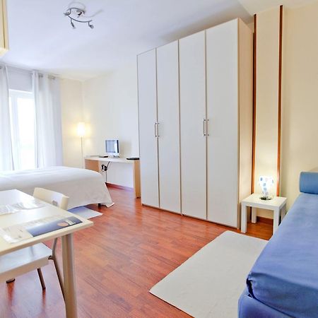 Rooms Rent Vesuvio B&B Naples Exterior photo